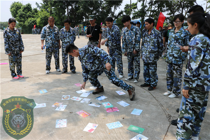欧哲门窗公司213人到广州企业培训基地进行拓展培训